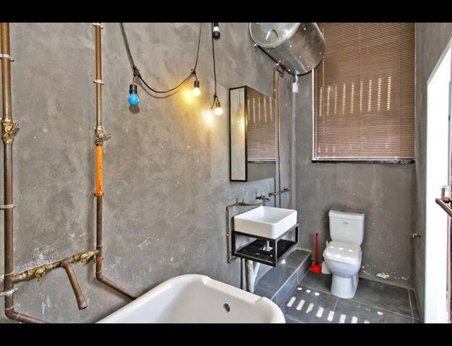 1 BEDROOM APARTMENT FOR SALE IN MABONENG